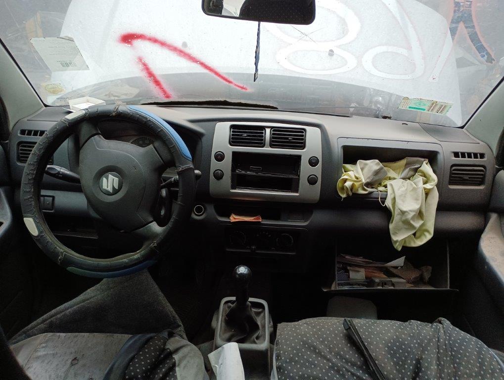  Suzuki APV 2006    EN DESARME
